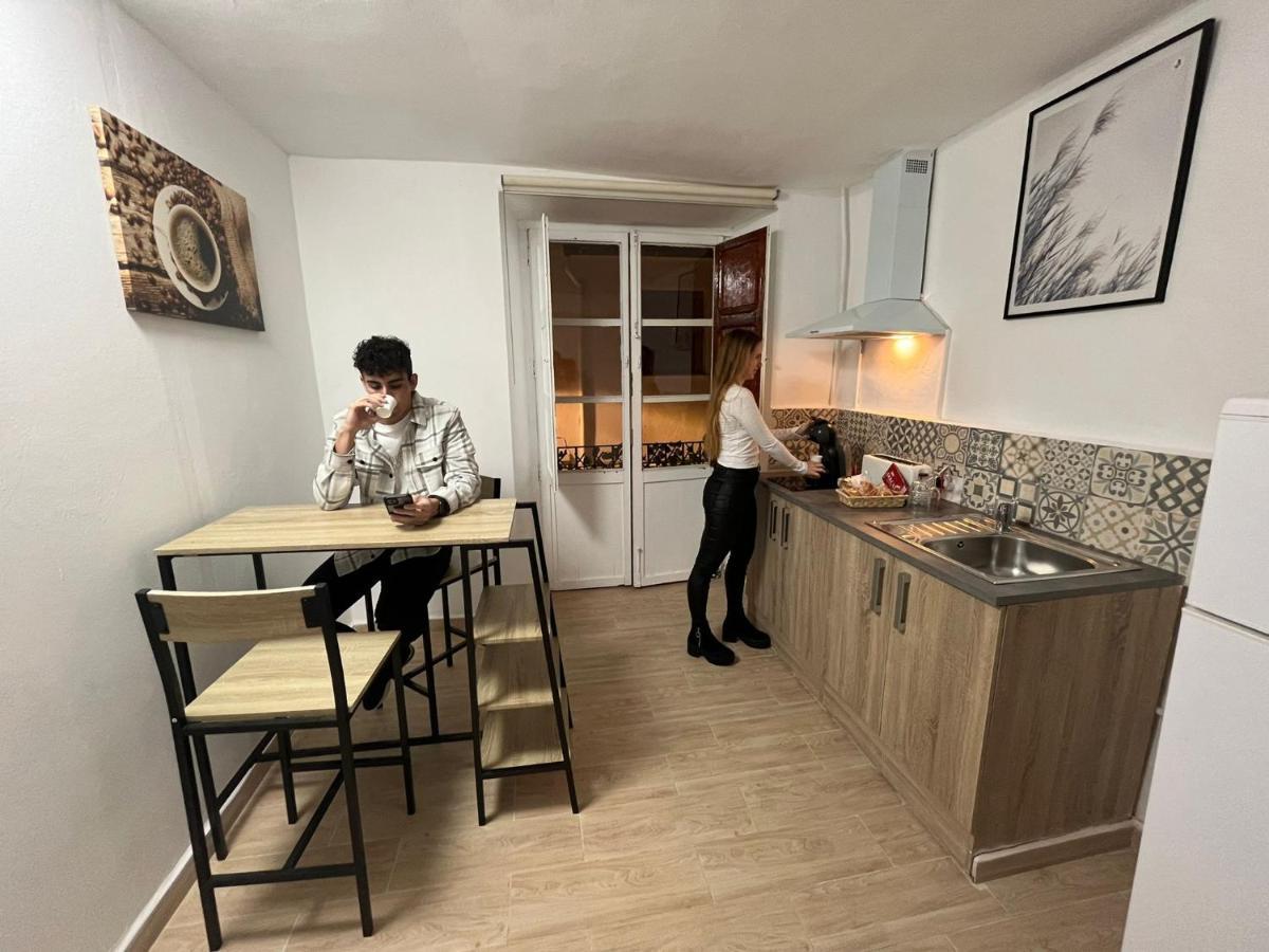 Fortress Jacuzzi Suites Xàtiva Exteriér fotografie