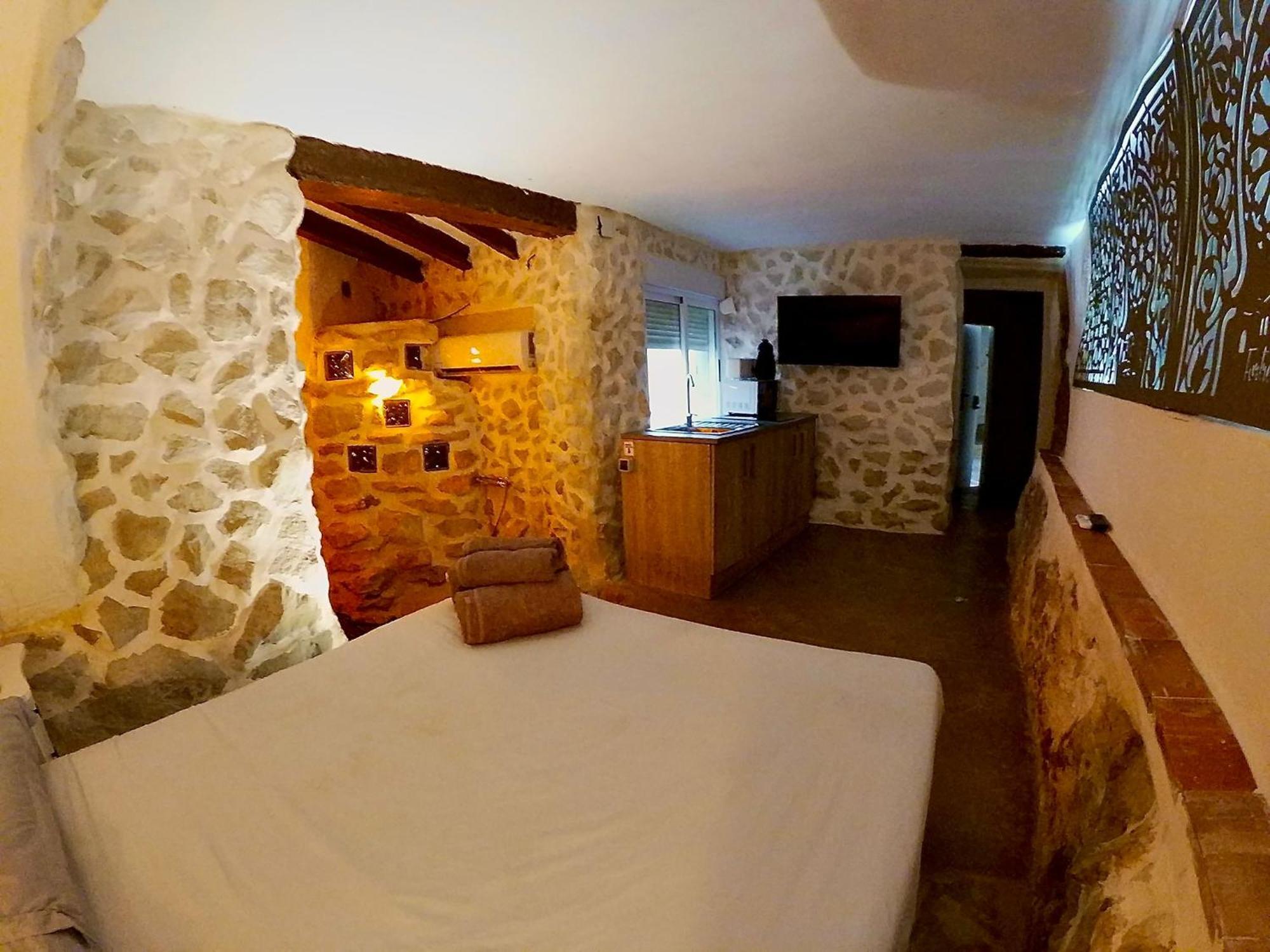Fortress Jacuzzi Suites Xàtiva Exteriér fotografie